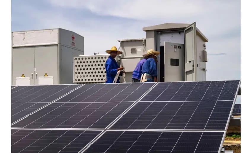 parques fotovoltaicos holguin