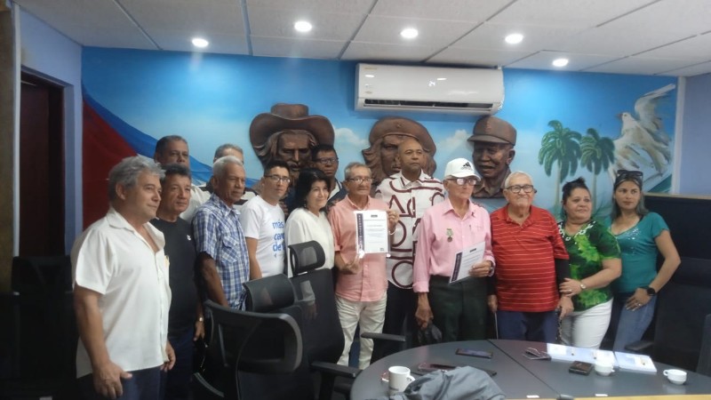 combatientes giron 05