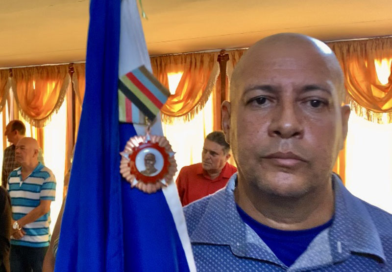 condecoraciones trab 04