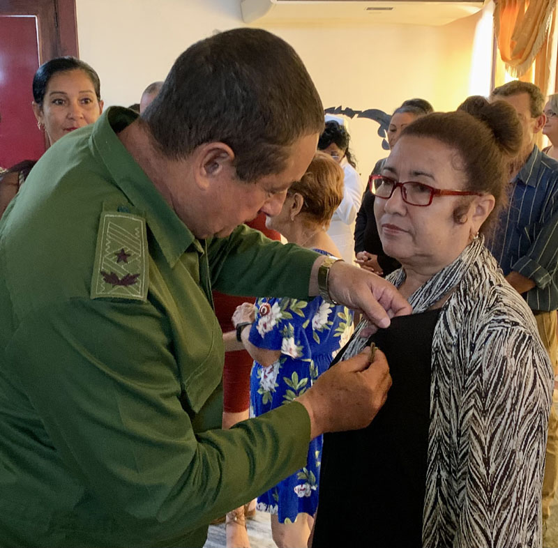 condecoraciones trab 12