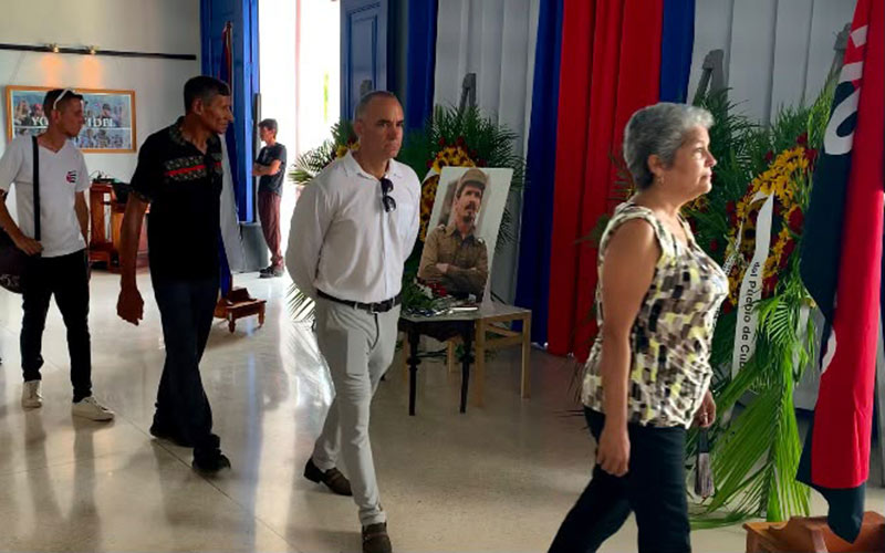 ramiro valdez tributo AMNico 1