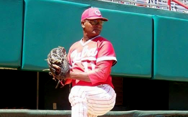 salon fama beisbol R Castillo