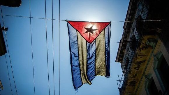 bandera cubana centro habana pabellon cuba e1782232802434