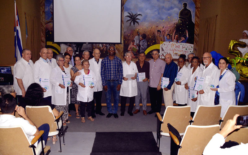 hosp pediatrico aniversario ATH 10