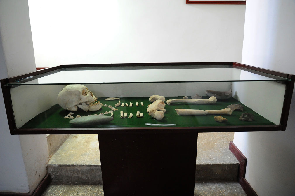 Investigadores y especialistas califican a la colección del Museo Indocubano como la más completa de su género museo indocubano 01