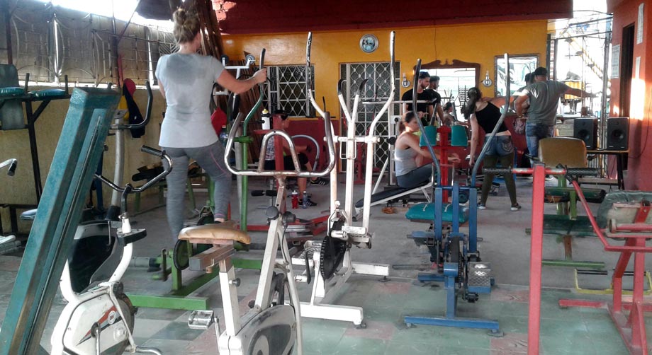 Gimnasio particular en reparto El Llano en la ciudad de Holguín