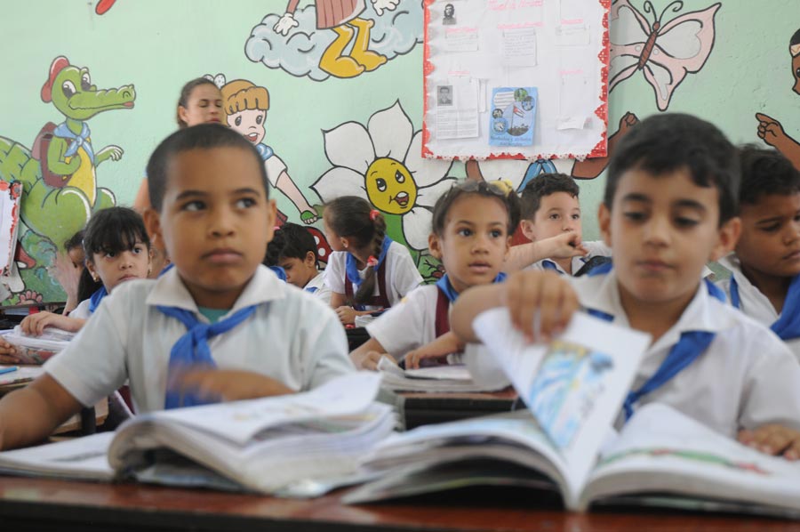 niños aula