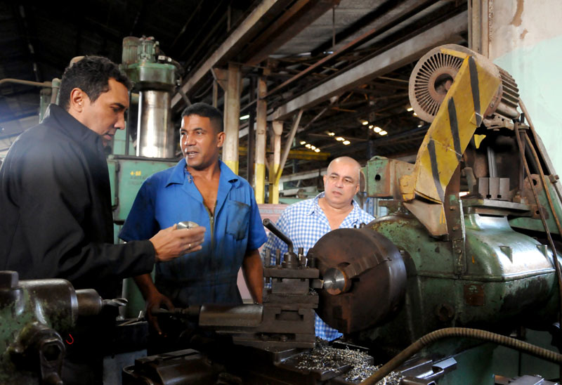 Ministro transporte 03