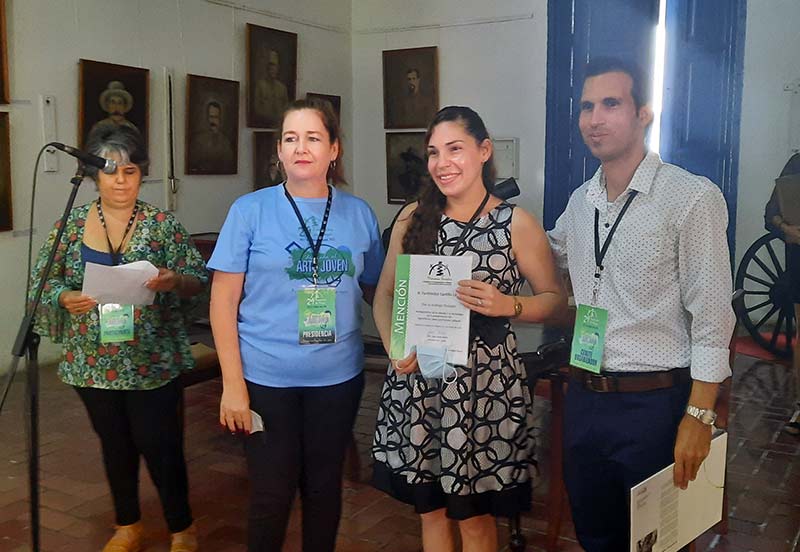 memoria nuestra premio 5