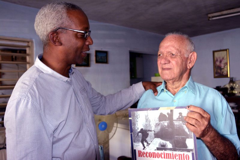 combatientes giron 06