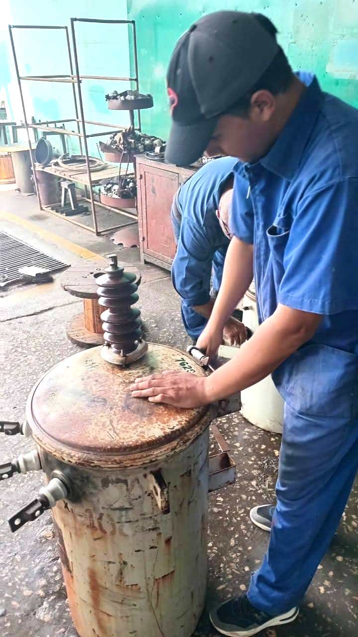 transformadores Taller 4